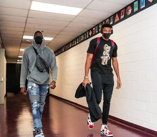 若受让0 若受让0